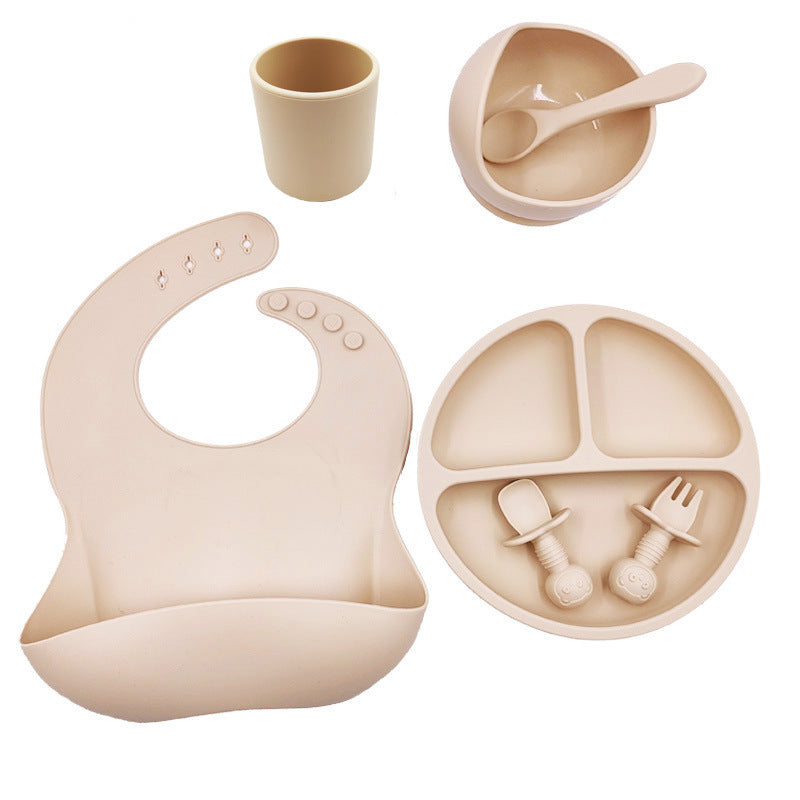 Complete Baby Feeding Set – Bib, Cup & Utensils